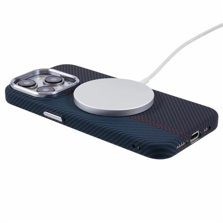 iPhone 14 Pro Tricolor Carbon Case