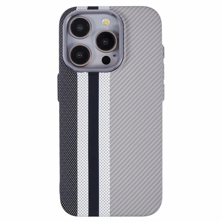 iPhone 13 Pro Striqa Carbon Case