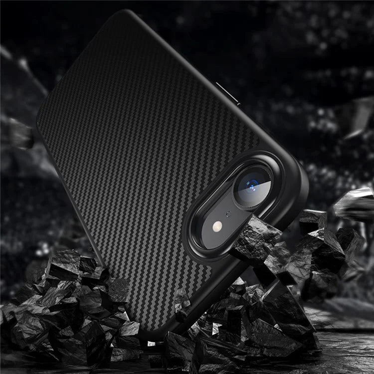 iPhone 16e Carbon Fiber MagSafe