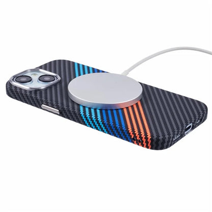 iPhone 15 Skyflare Carbon Case