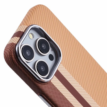 iPhone 15 Pro Amberoak Carbon Case