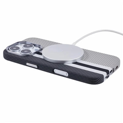 iPhone 16 Pro Max Striqa Carbon Case
